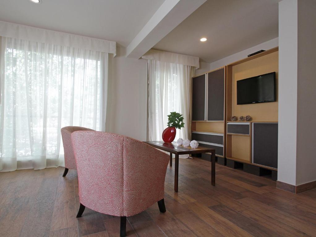 Plaza Paradiso Petit Hotel Chacras de Coria Room photo